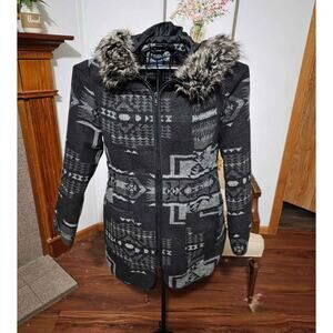 Green Envy Gray Aztec/Tribal Print Faux Fur Collar Hooded Jacket Size Large